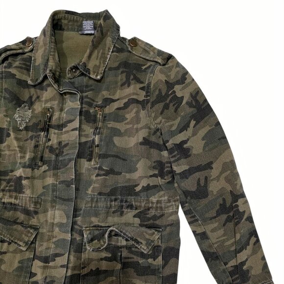 One-Of-A-Kind Boba Fett Custom Sans Souchi Camouflage Denim Jacket Sz S - Picture 8 of 14